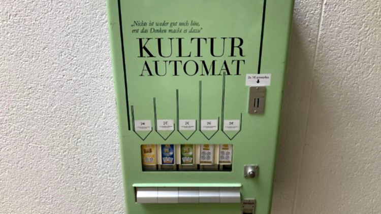 Automat spendet Geld für Kulturprojekte.