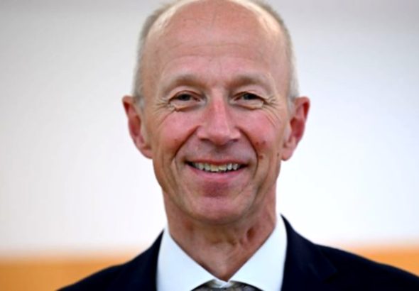 Minister fördert Schulpartnerschaften in Israel.