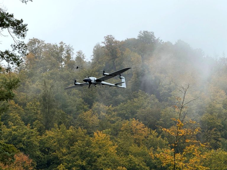 Drohnen erkennen Waldbrände frühzeitig automatisch.